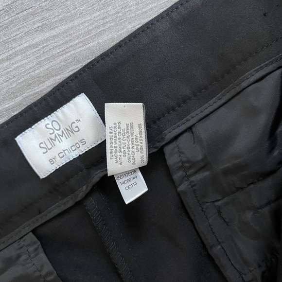 Chico’s| So Slimming Black Trouser Pants in Size 3, Short•••Classic Pants - Picture 7 of 10